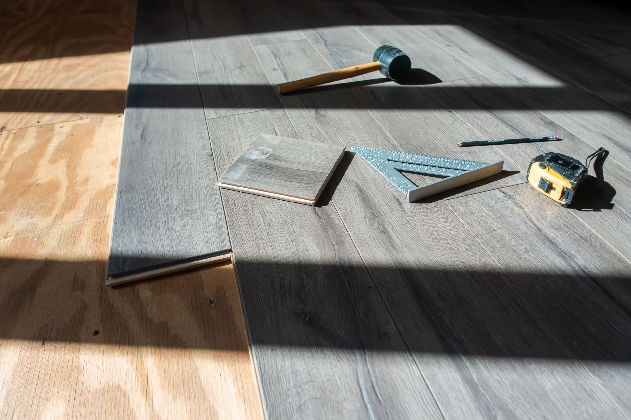 Fast flooring installation Macomb MI